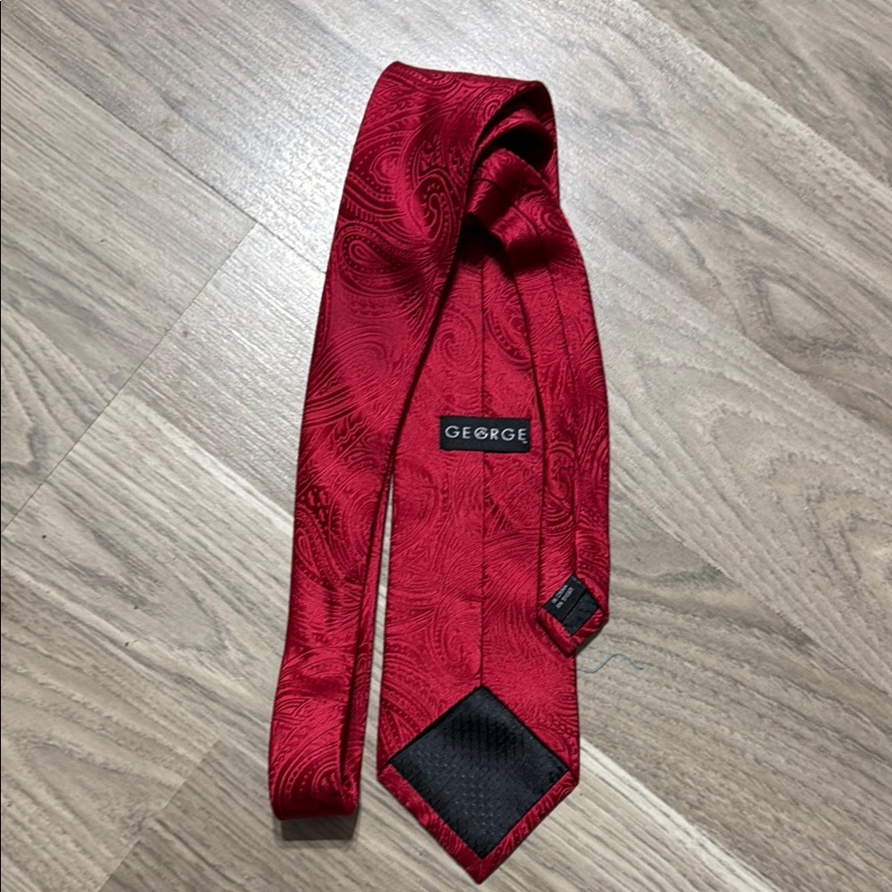 George Red Classic Silk Tie